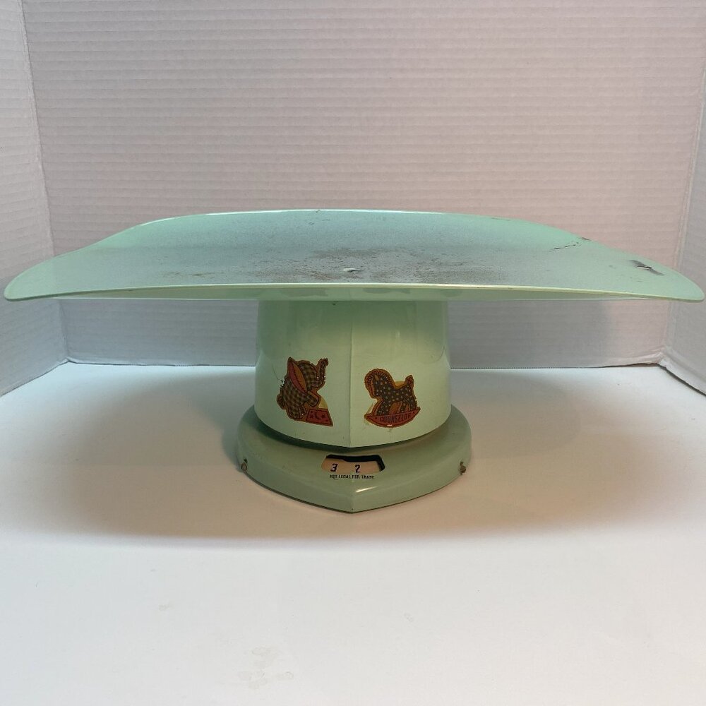 Counselor Vintage Metal Baby Scale with Elephant and Horse Stickers / Nursery